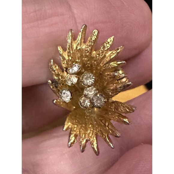 CASTLECLIFF GOLD AND RHINESTONE FLOWER PIN BROOCH VINTAGE - Picture 4 of 6